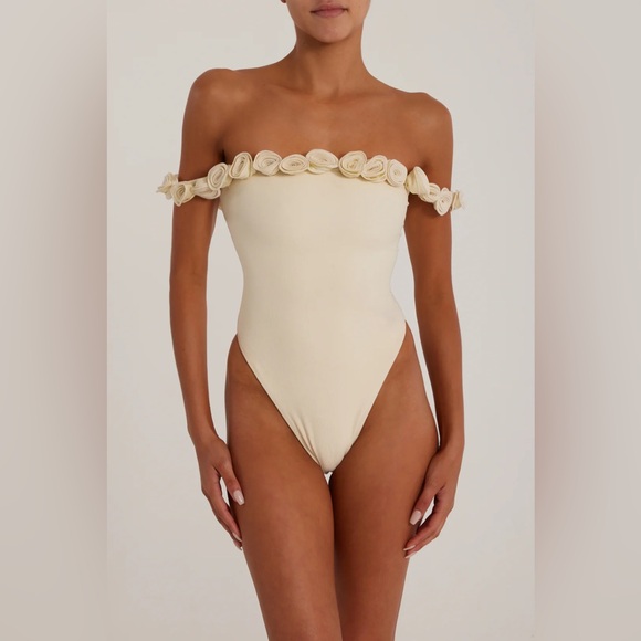 SAME SWIM - ROSETTE OFF SHOULDER ONE PIECE - CREAM/WHITE NWOT - Picture 3 of 4